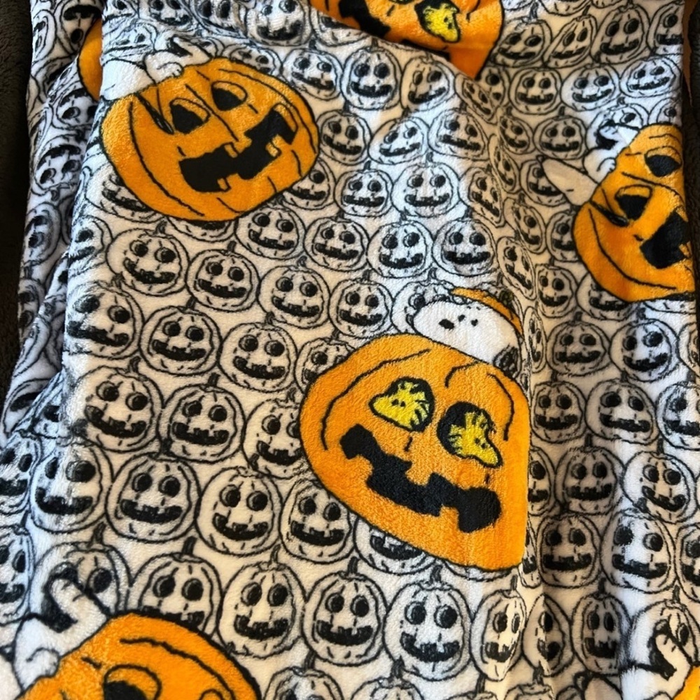 Peanuts snoopy Halloween Pumpkin Print Blanket throw